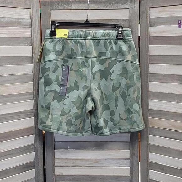 Girls' Fleece Shorts | All in Motion | X Large (14) - Picture 3 of 10